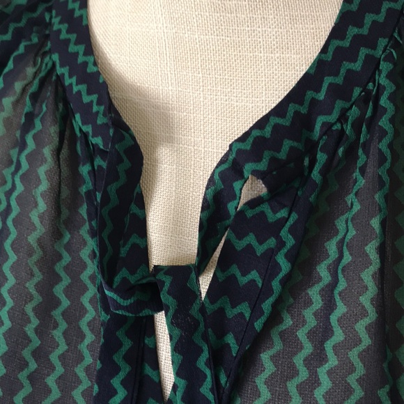 Maeve navy and green zigzag pattern blouse, sheer material metal buttons size S - Picture 3 of 8